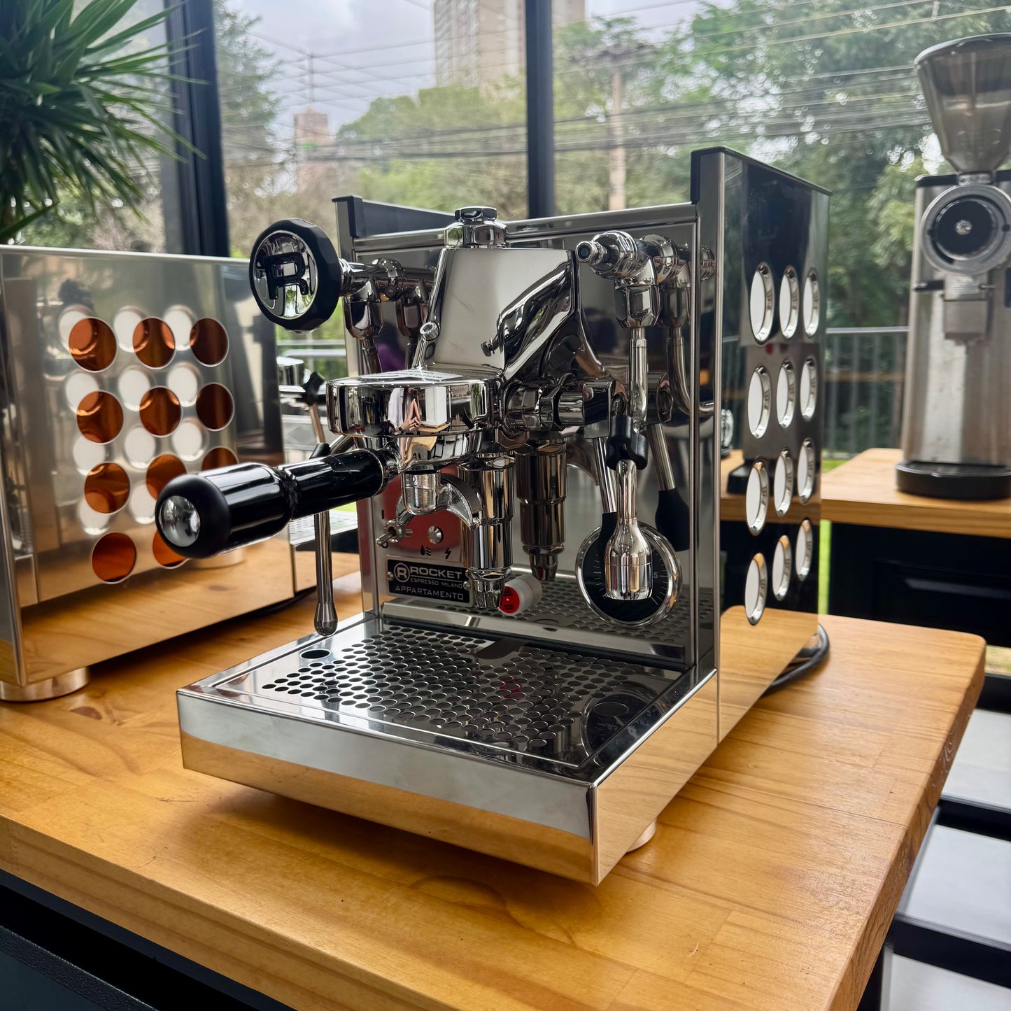 
                  
                    Cafeteira Appartamento TCA Rocket
                  
                